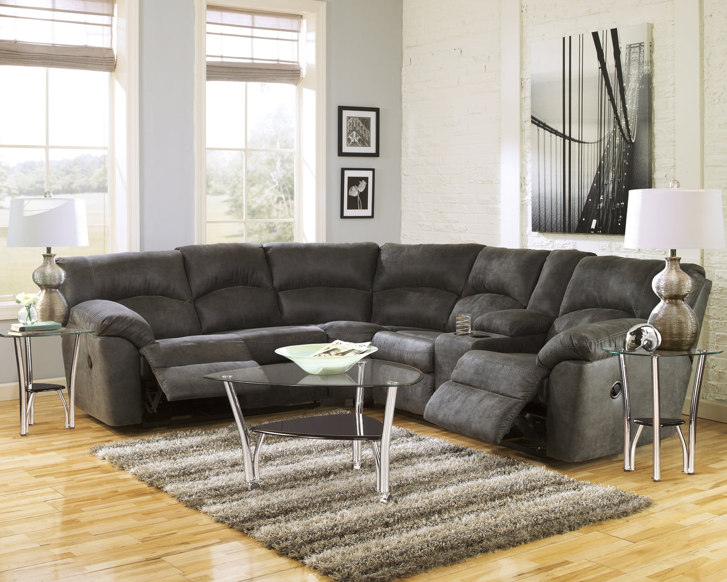 Tambo 2-Piece Reclining Sectional